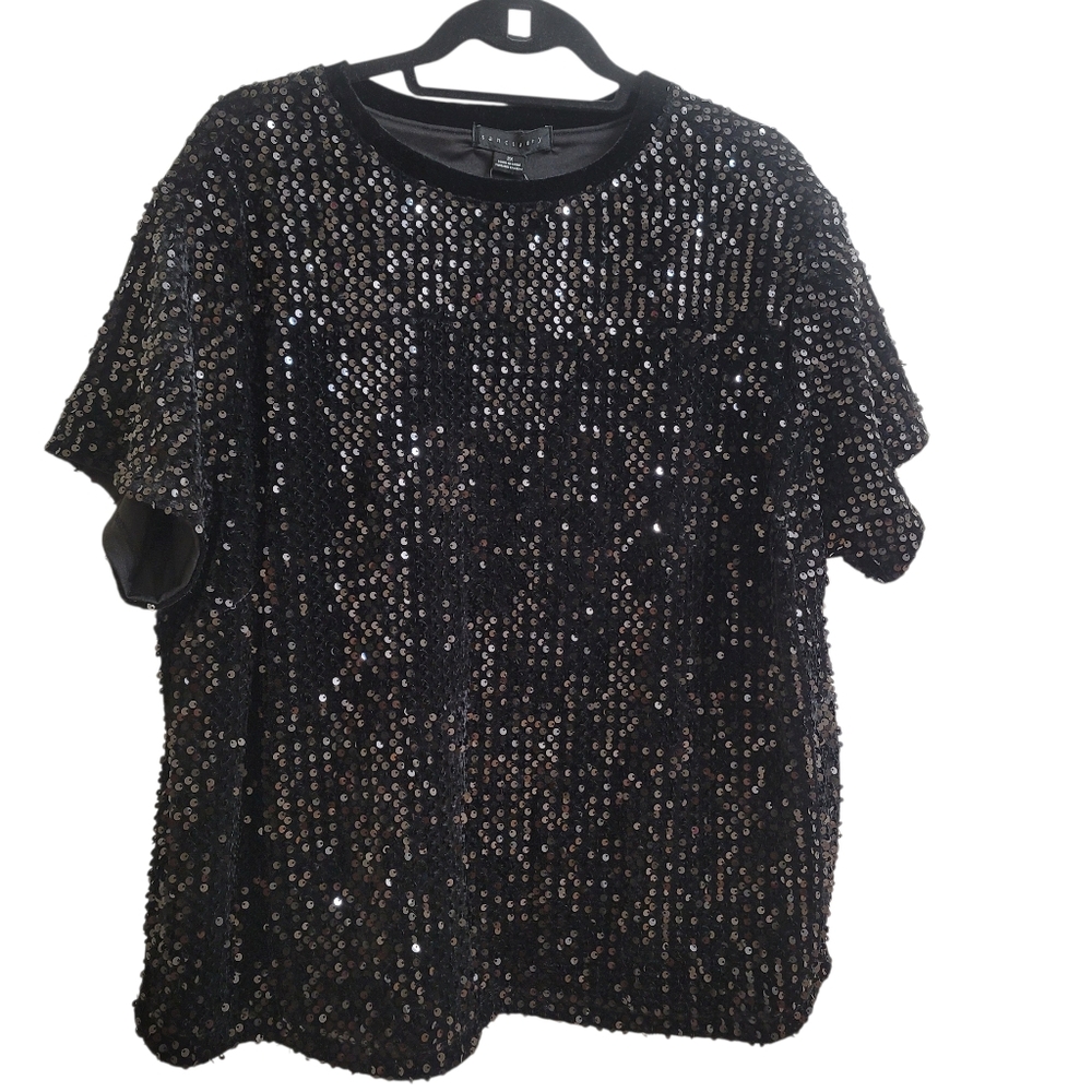 Sanctuary 2X Black Sequin Embellished Black Top Velvet Collar Lined